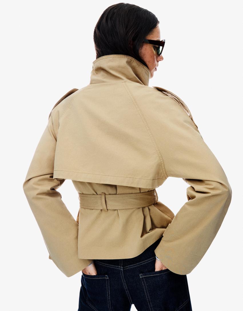 Calvéra – Belted design – Cropped trench jacket