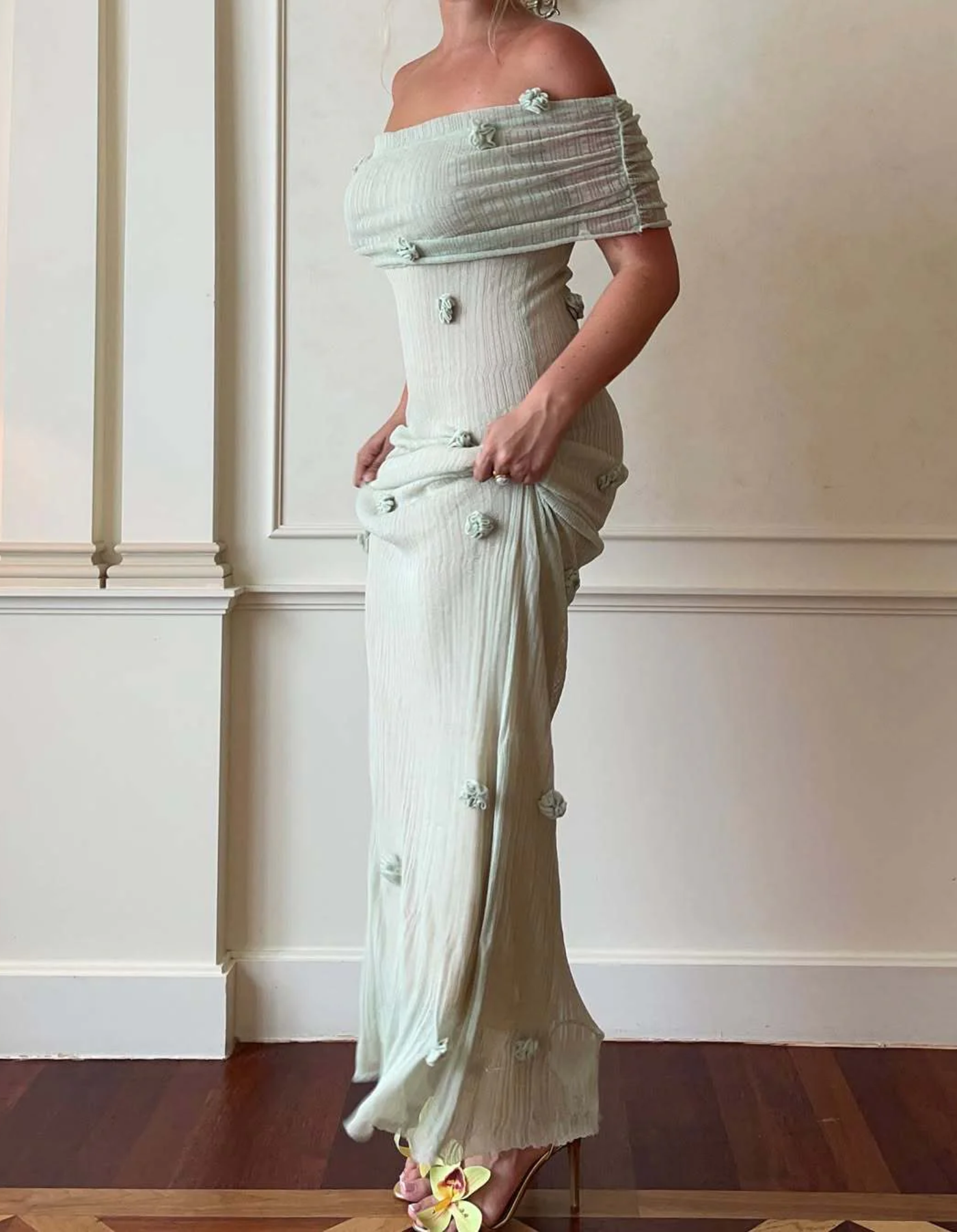 Aura – Floral detail – Off-shoulder maternity dress