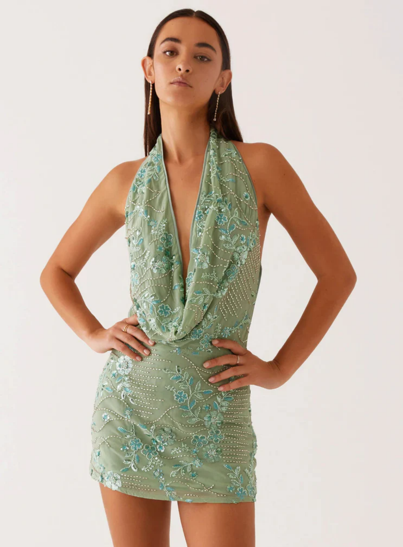 Alynda – Embellished elegance – Halter mini dress
