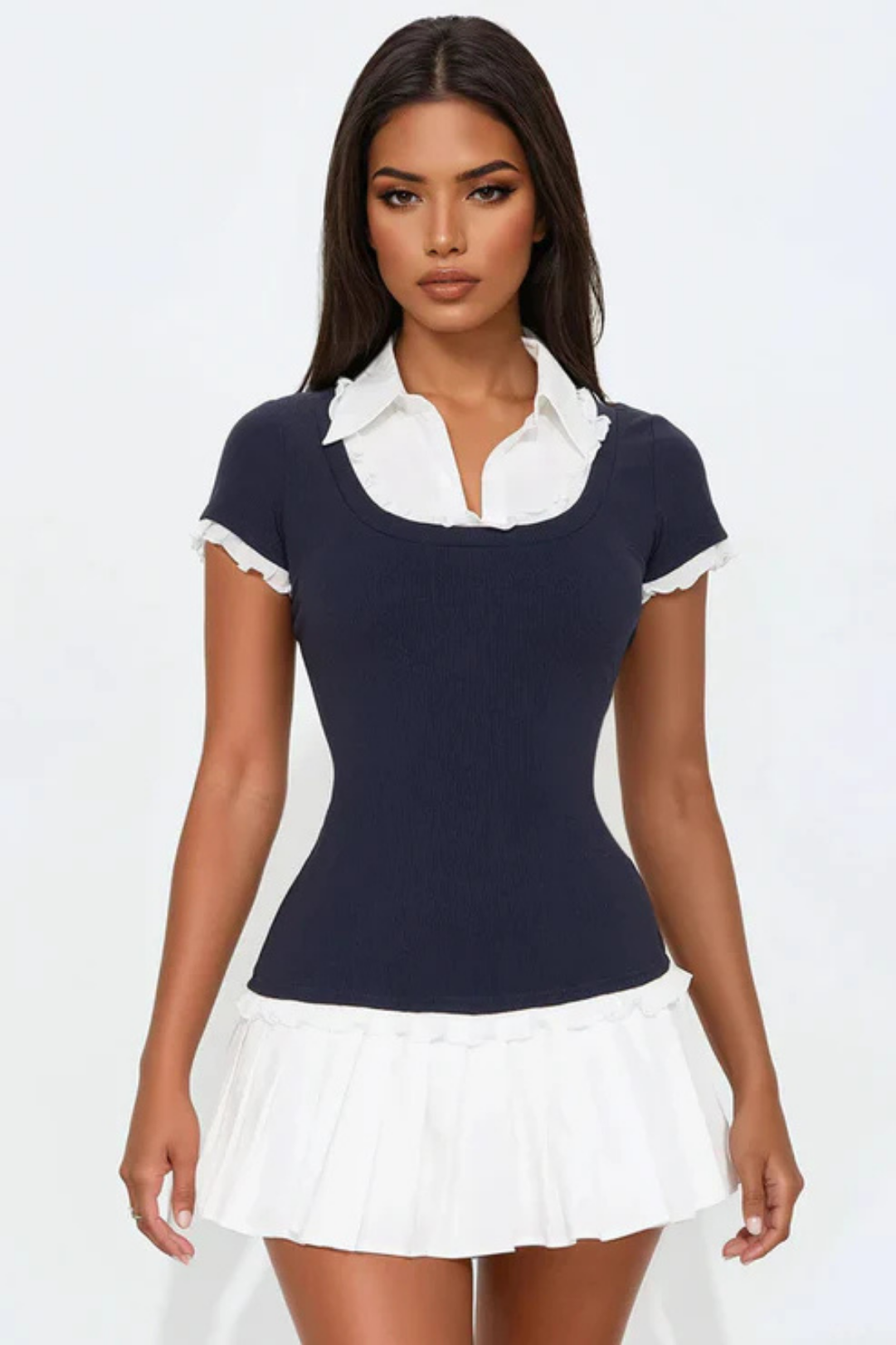 Nadine – Preppy charm – Pleated dress
