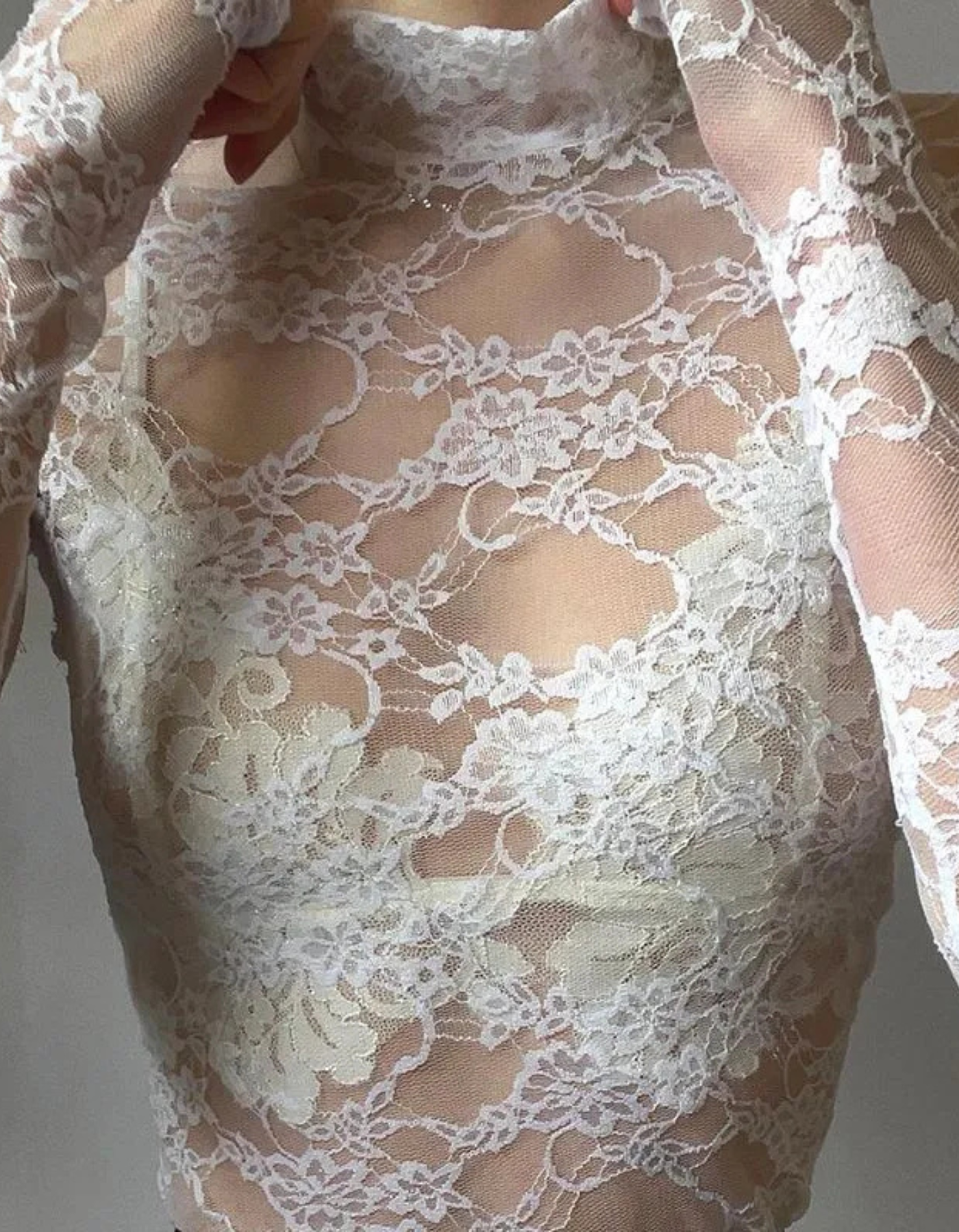 Celivette – Romantic sheer floral – Long sleeve top