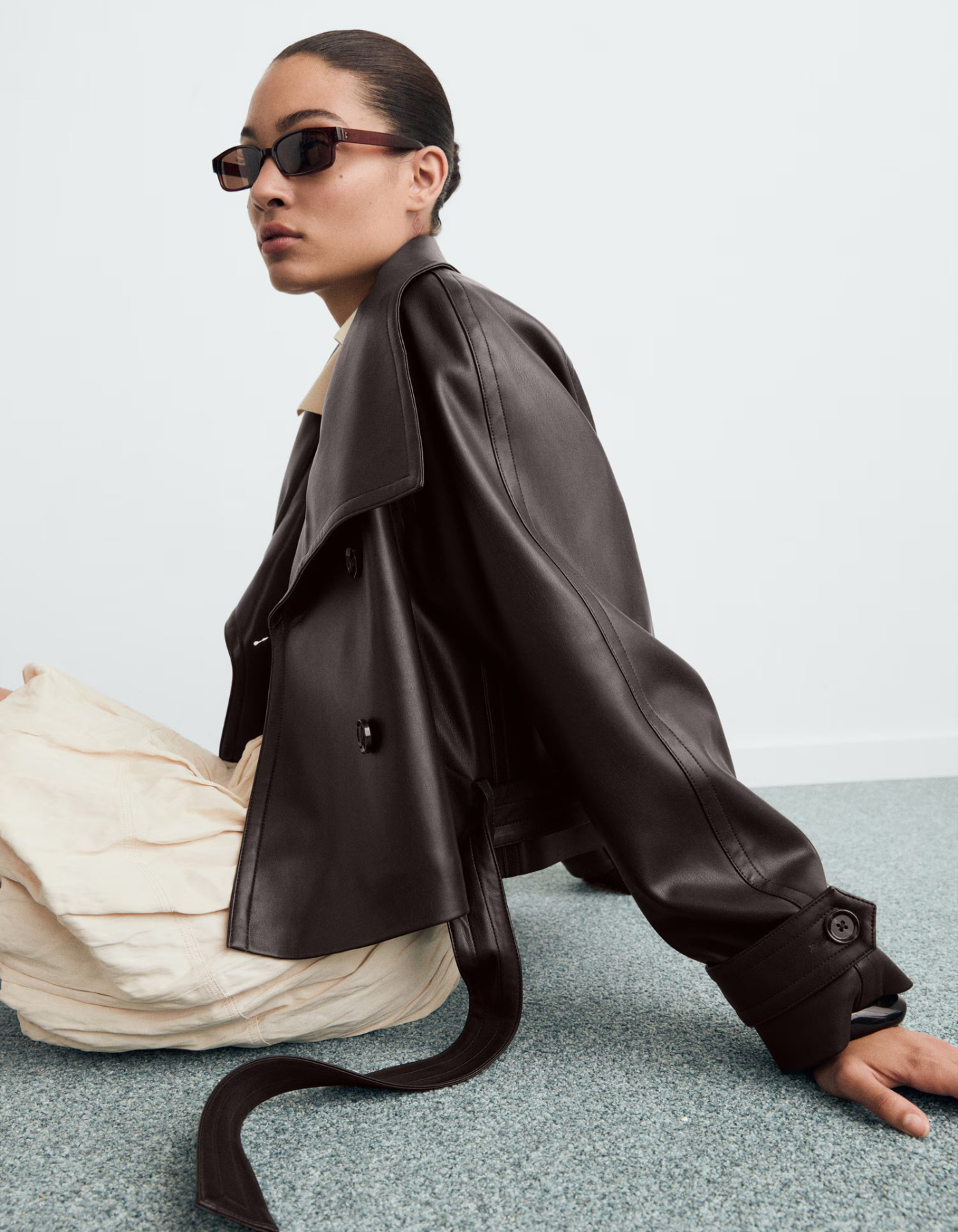 Elisa – Luxe leather – Belted trench coat