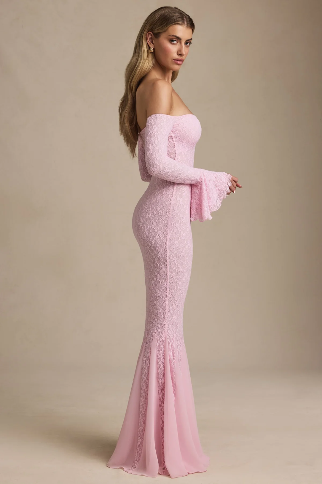Miranna – Off-shoulder design – Mermaid gown