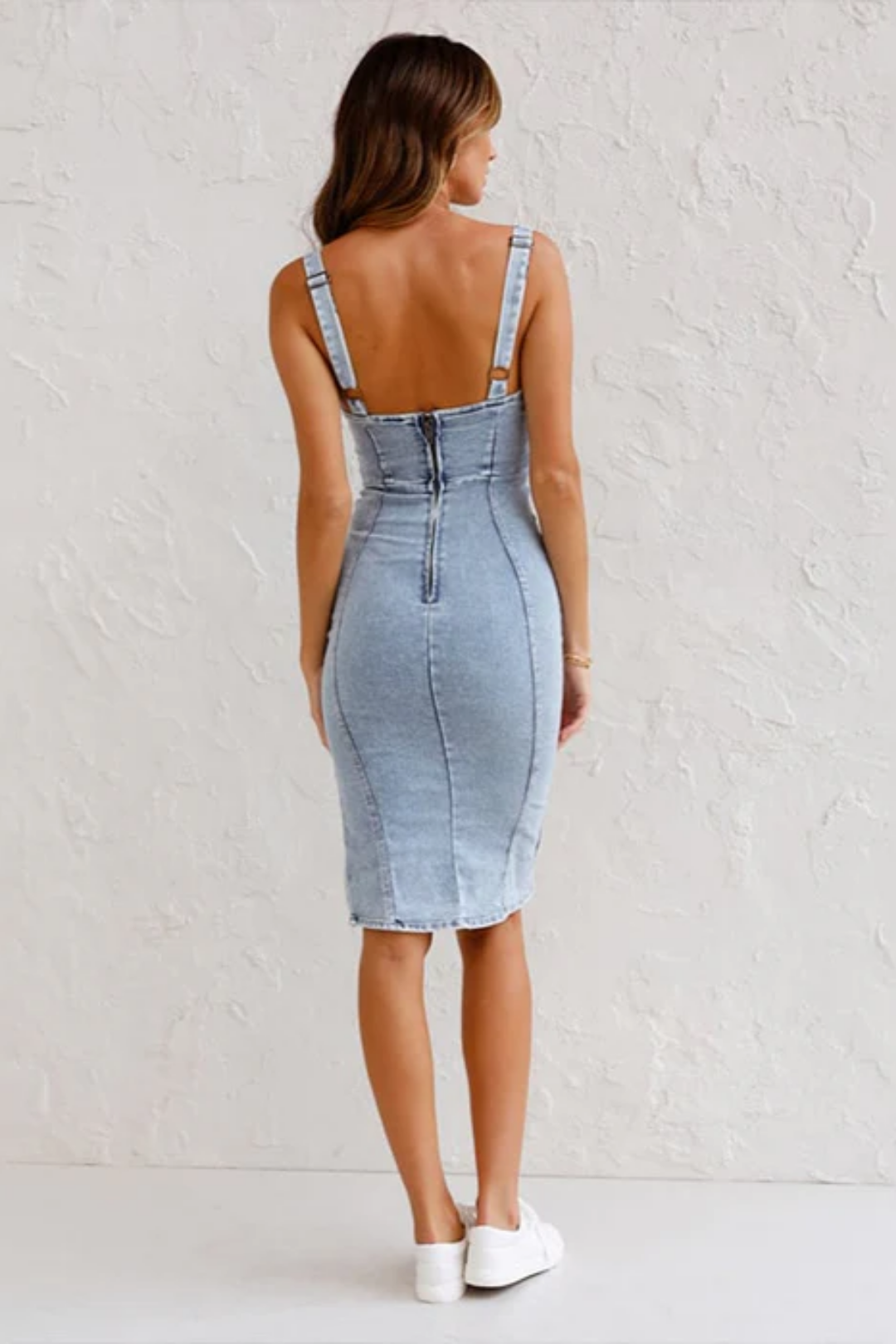 Valnette – Corset detail – Denim midi dress