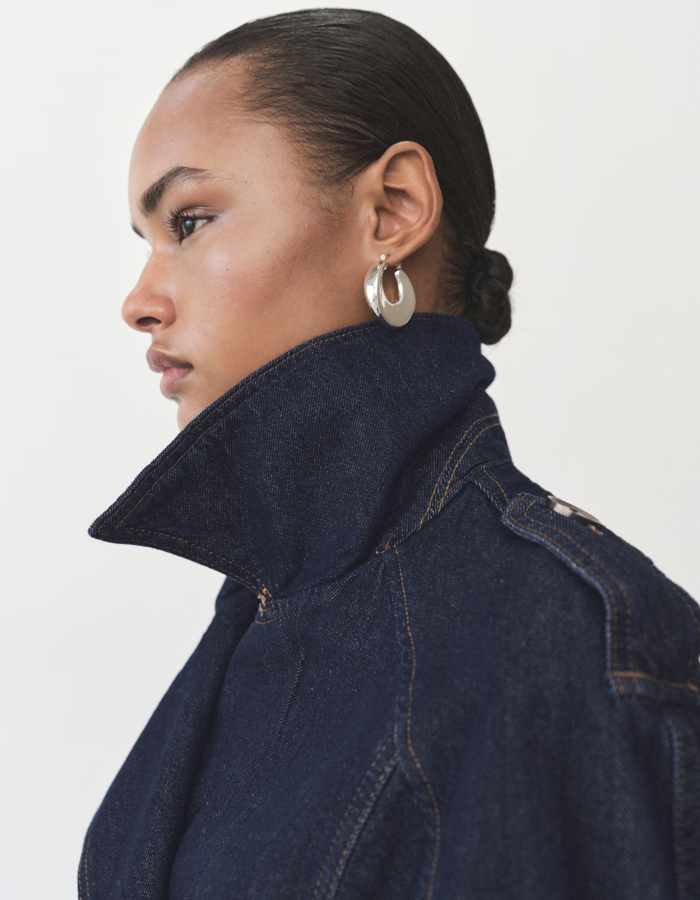 Carmela – Structured denim – Belted trench jacket