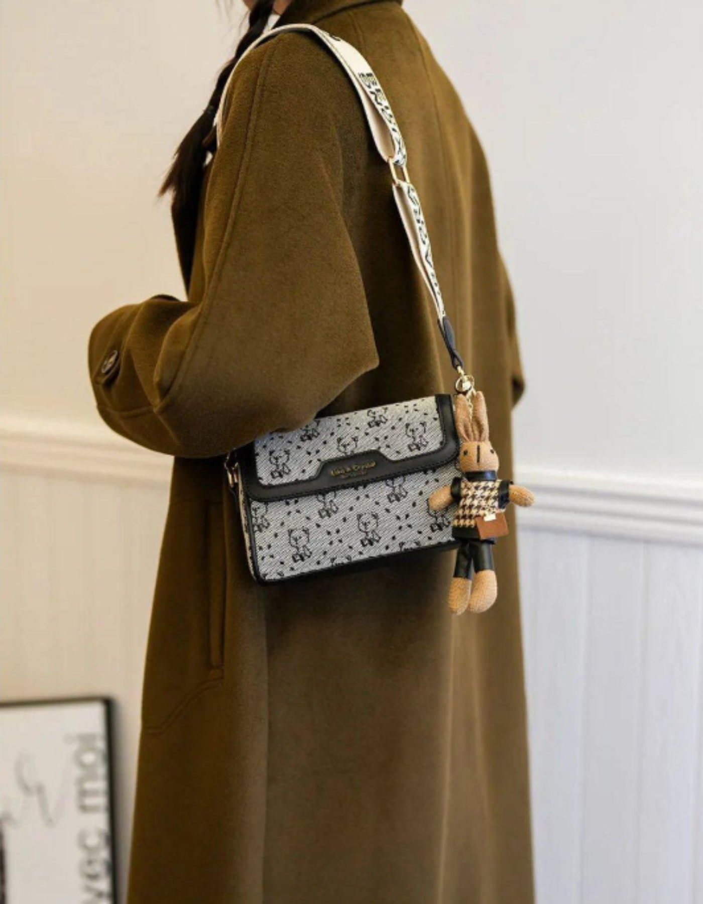 Celinea – Embellished bunny charm – Crossbody bag