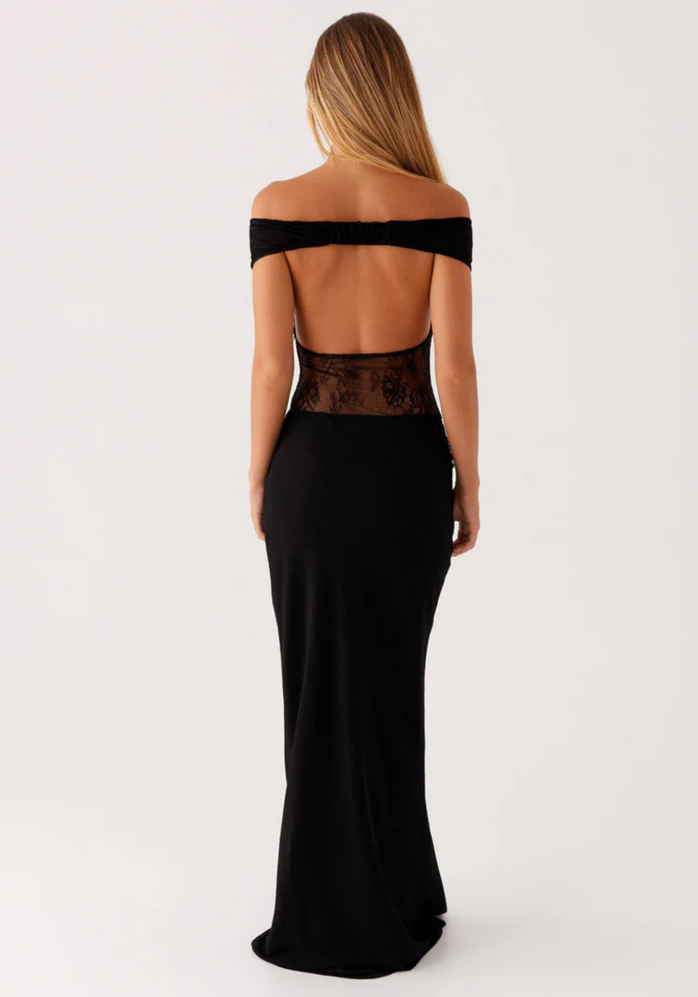 Julienne – Off-shoulder lace detail – Maxi dress