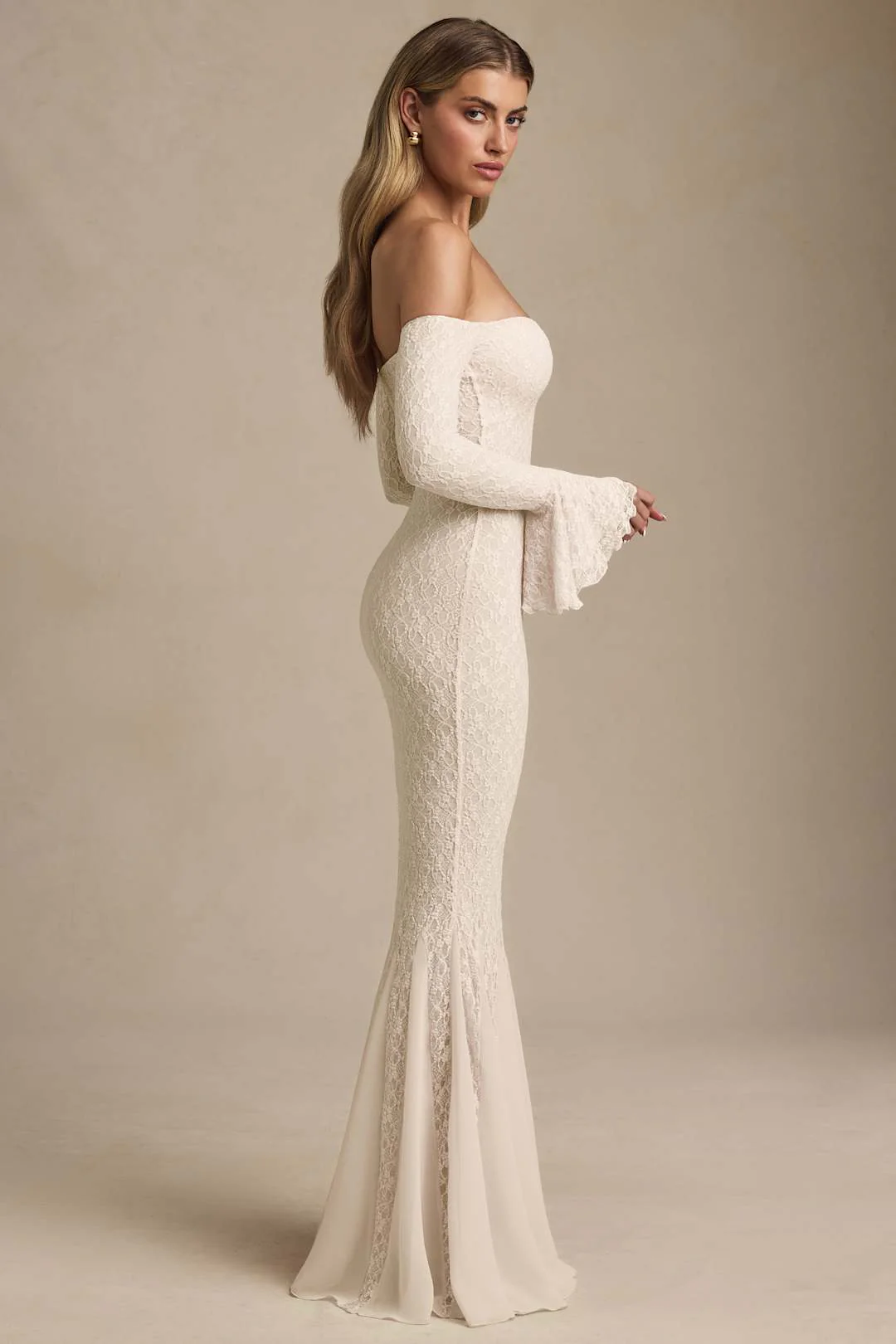 Miranna – Off-shoulder design – Mermaid gown