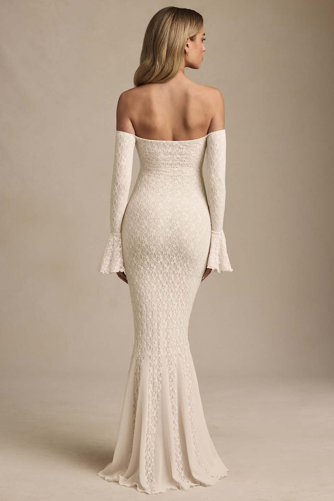 Miranna – Off-shoulder design – Mermaid gown