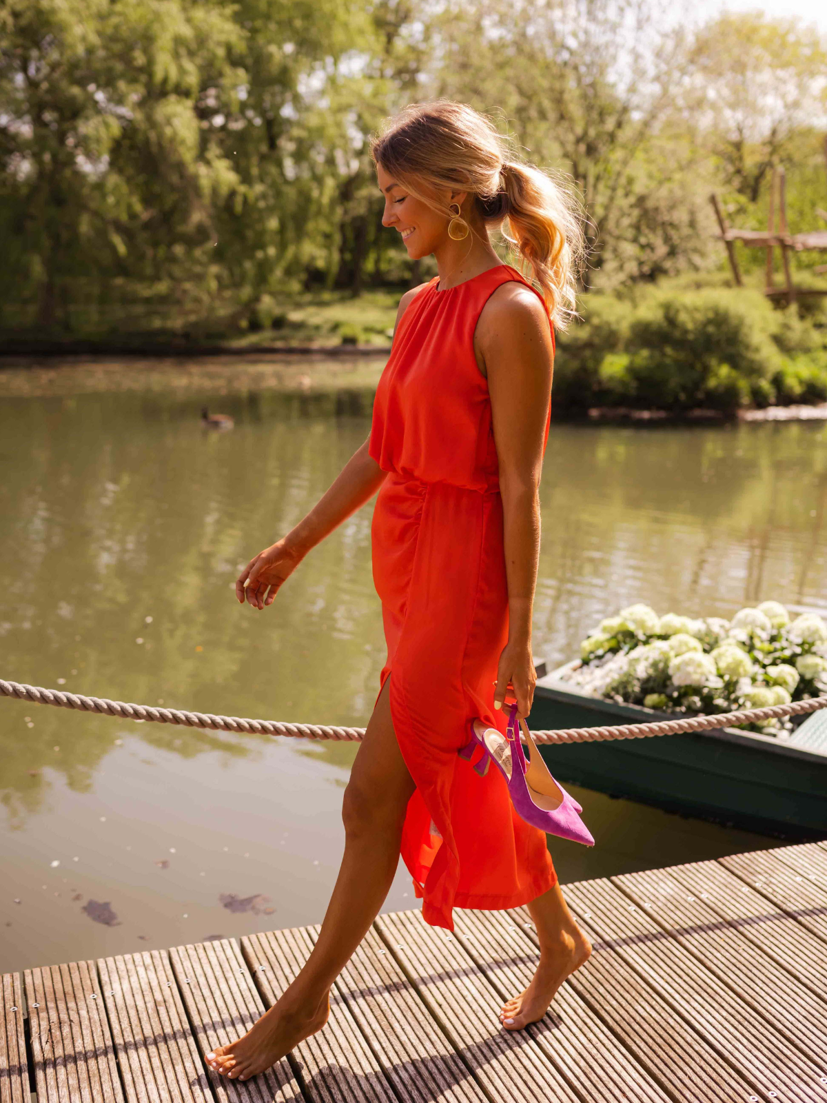 Lilyanne – Halter Slit – Midi Dress