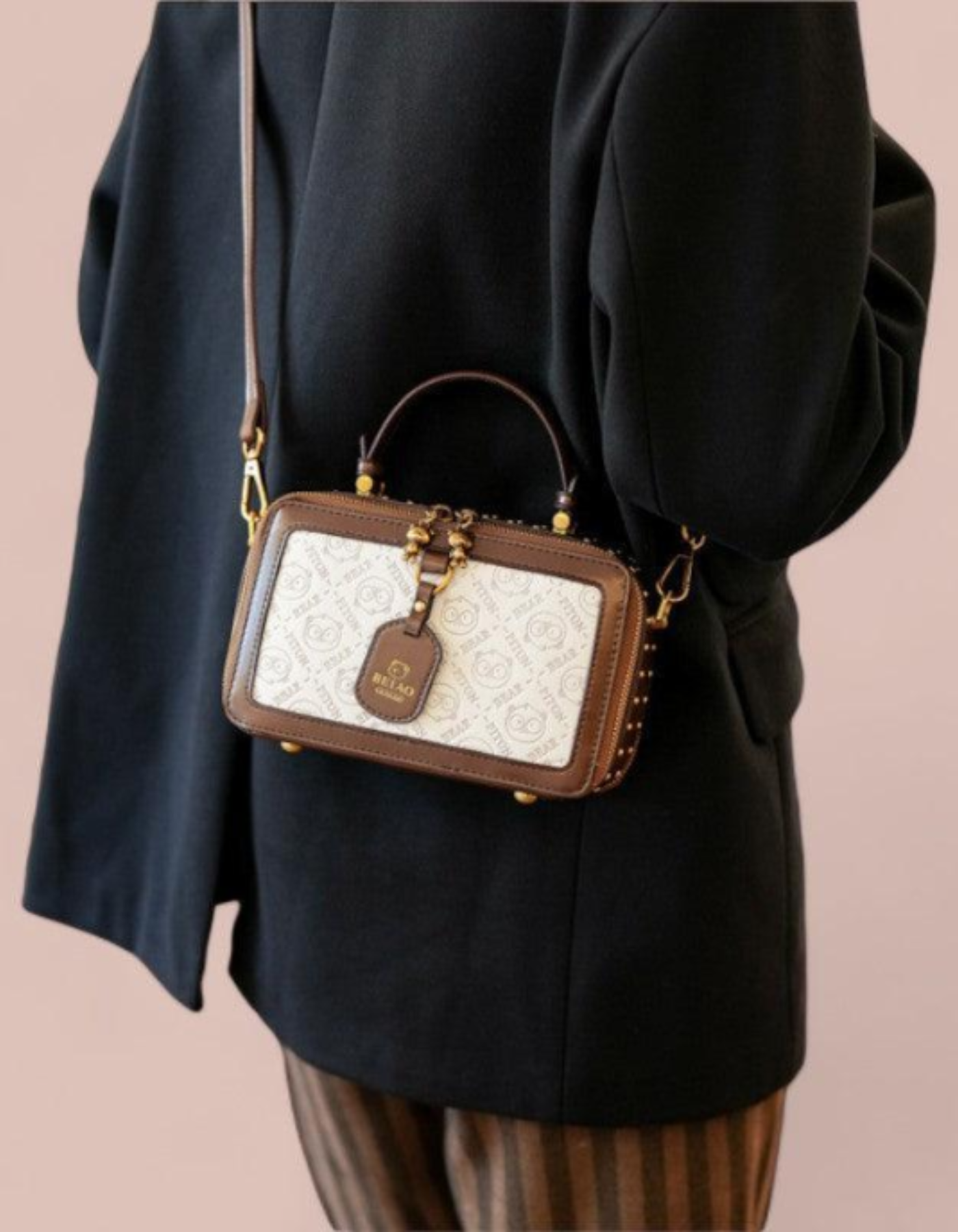 Vianella – Bear charm detail – Crossbody handbag