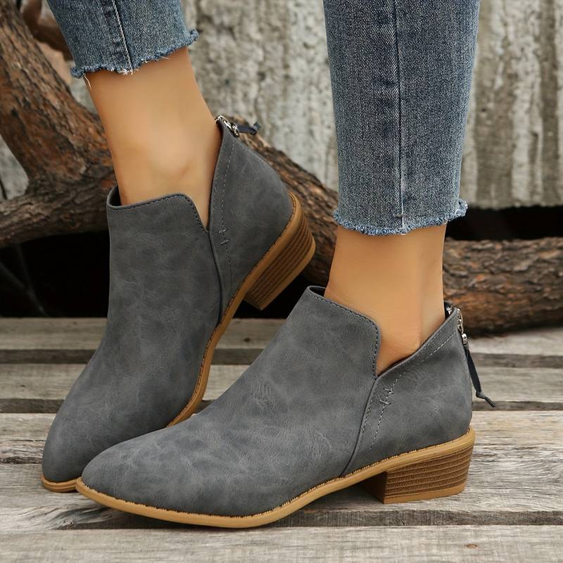 Beatrix - Elegant Women's Boots