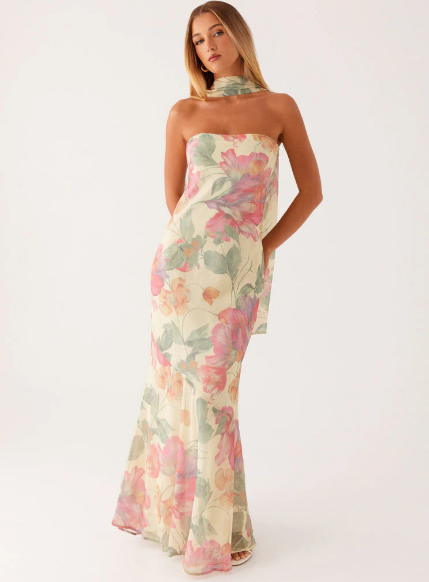 Carina – Elegant scarf detail – Strapless maxi dress