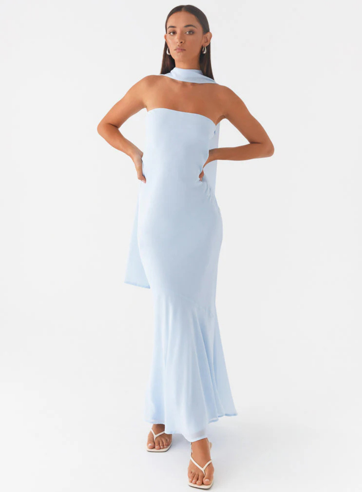 Carina – Elegant scarf detail – Strapless maxi dress