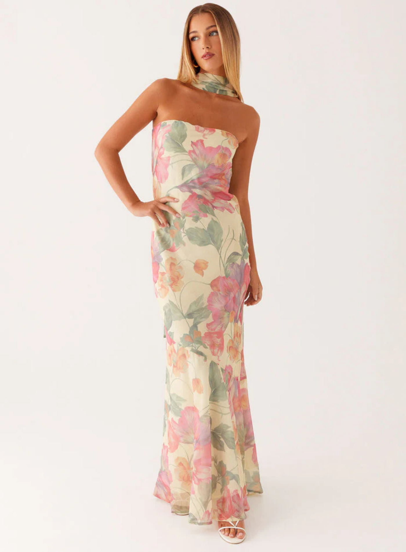 Carina – Elegant scarf detail – Strapless maxi dress