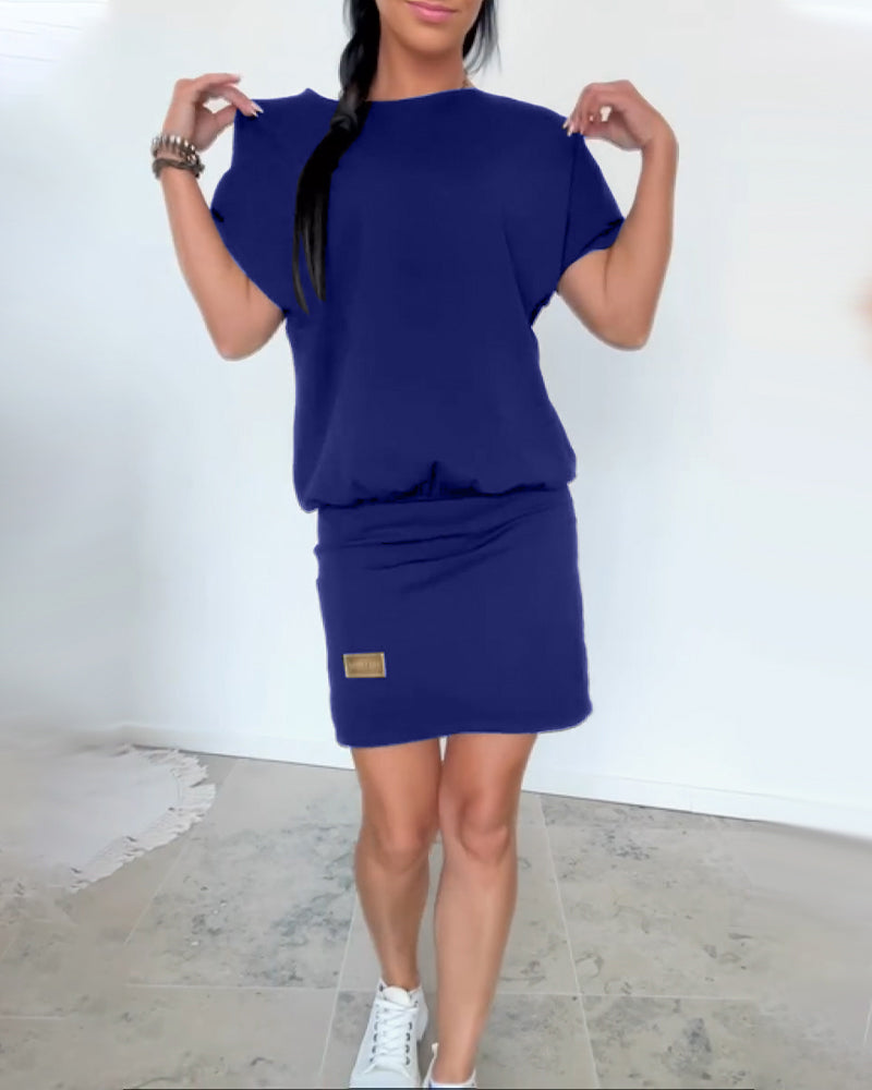 Carmela – Effortless street chic – Mini dress