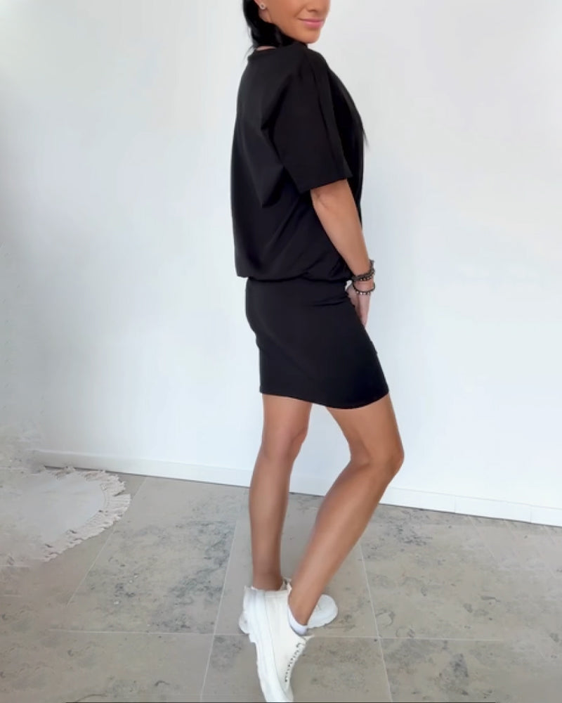 Carmela – Effortless street chic – Mini dress