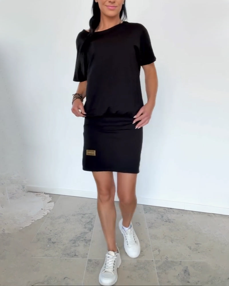 Carmela – Effortless street chic – Mini dress