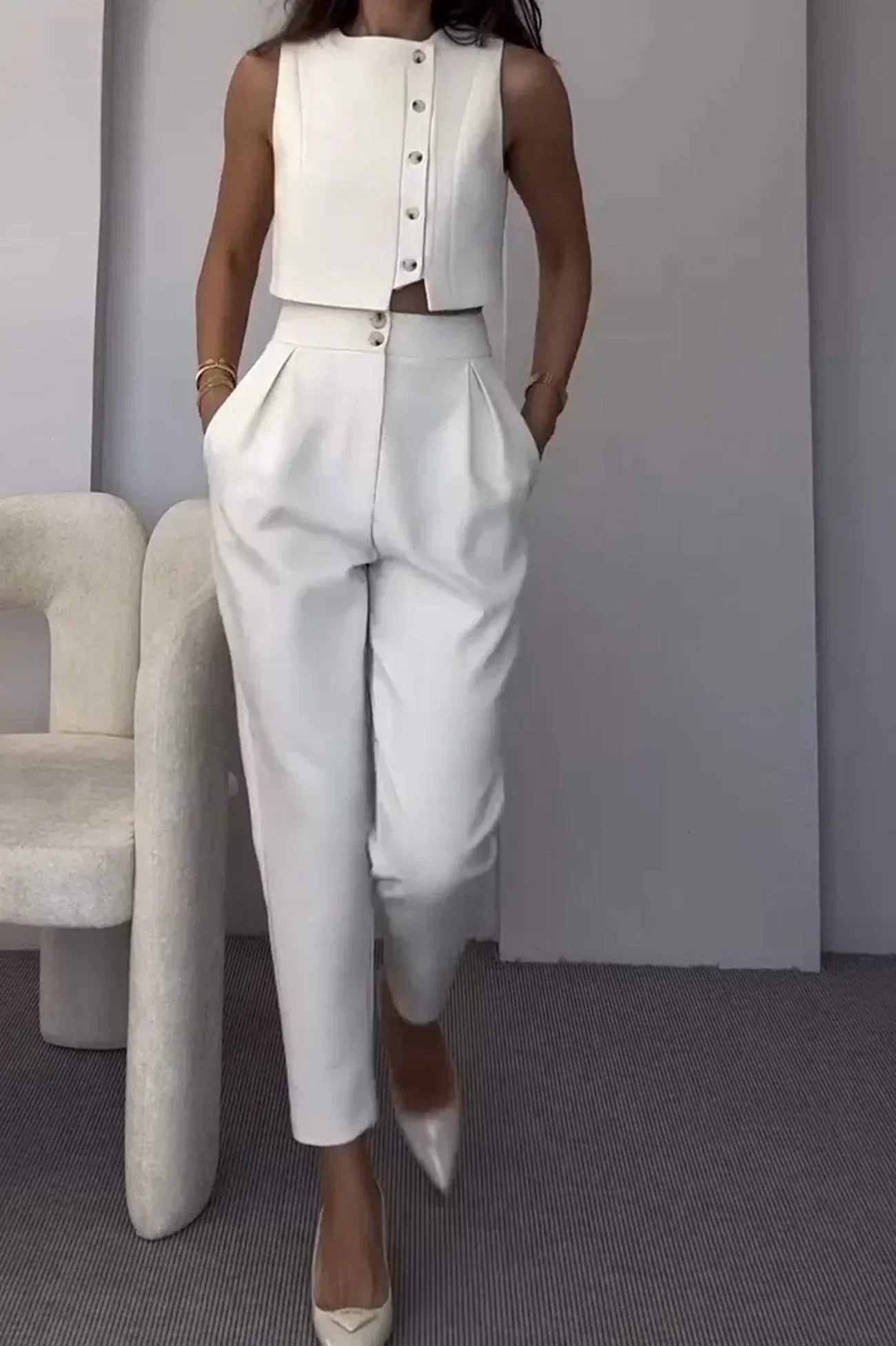 Émara – Tailored minimal – Cropped vest & tapered trousers set-10174862917959-Ivory Ombre