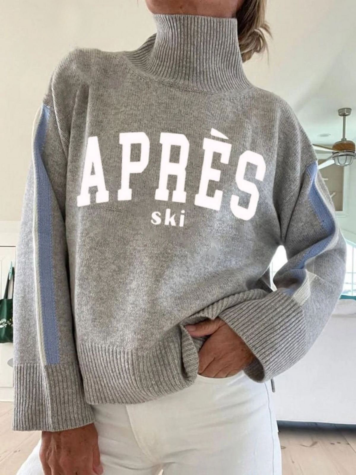 Helen - Retro Ski Club Print Knit Turtleneck Pullover Sweater