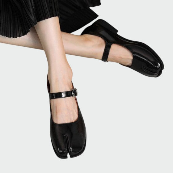 Imara - Split-Toe Buckle Mary Jane Shoes