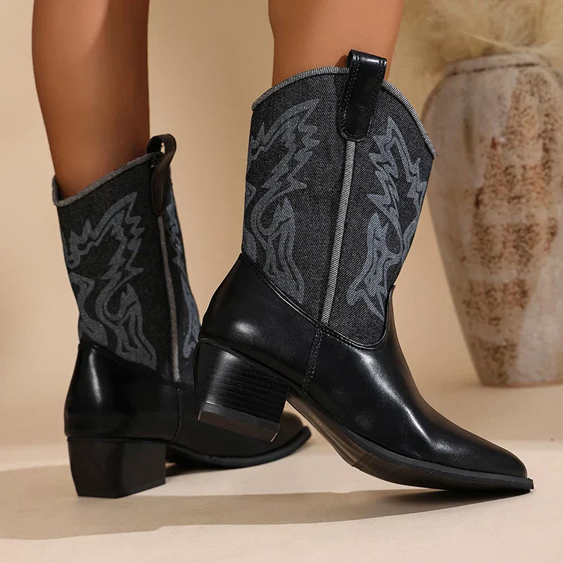 Jolene - Vintage Cowboy Boots