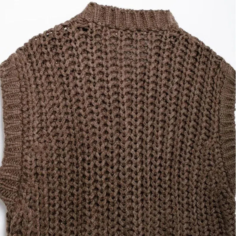 Leonelle – Button detailing – Sweater vest-10174842896711-Ivory Ombre