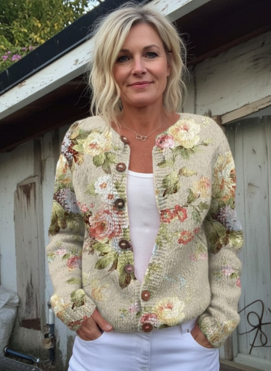 Loraine - Retro Fresh Flowers Print Buttoned Cardigan Sweater