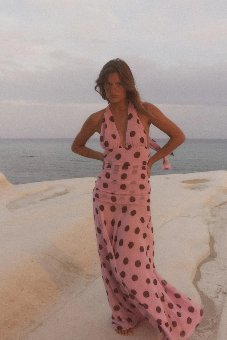 Marivella – Playful elegance – Halterneck maxi dress