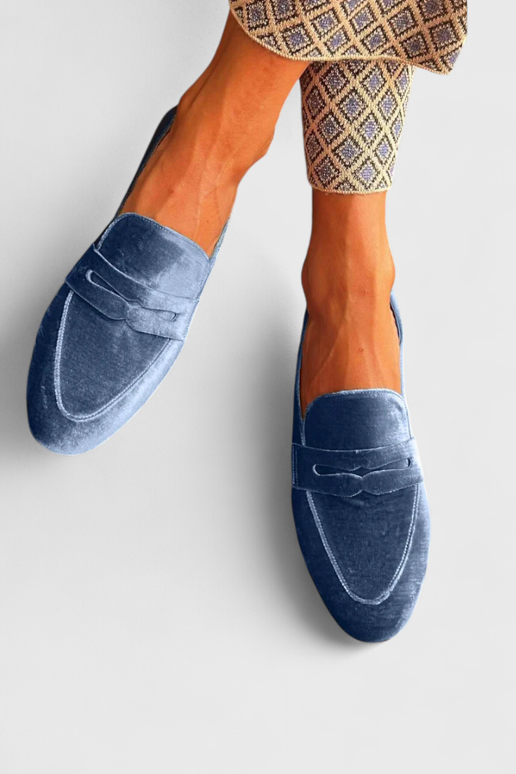 Olivrah -  Comfortable Loafers