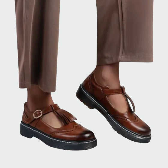 Paloma - Elegante T-Bar Leather Shoes