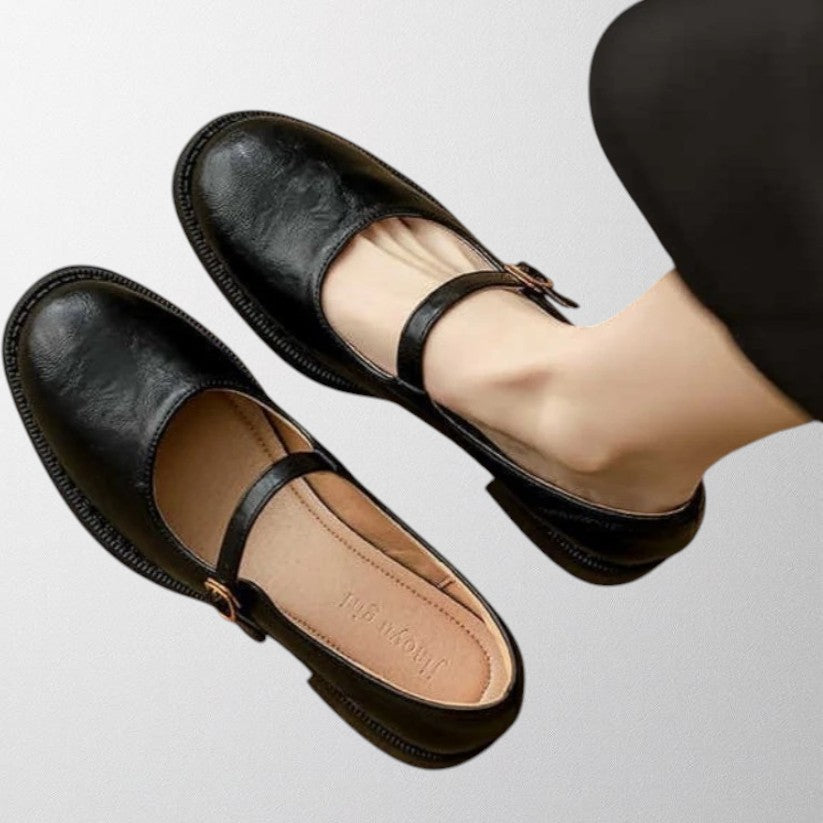 Thalia – Mary Janes