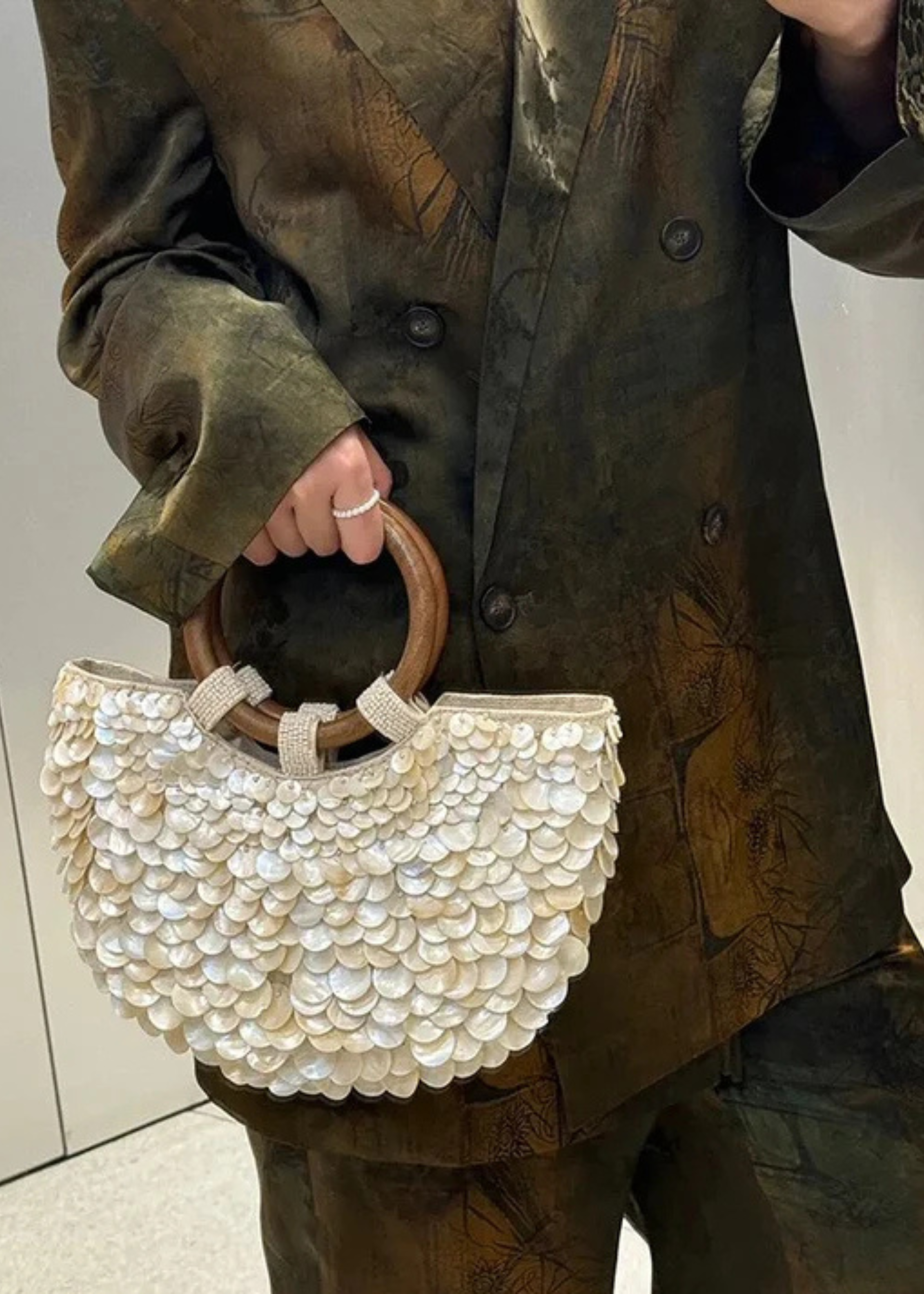 Ziaza – Sequin shell – Statement summer bag-10174851121479-Ivory Ombre