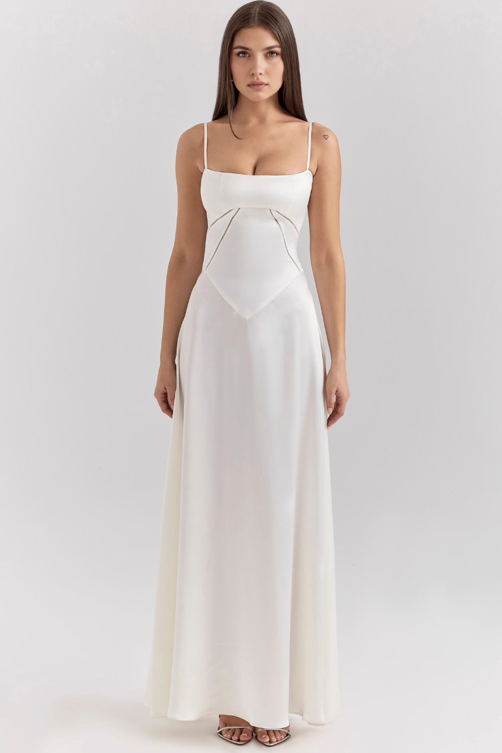 Valenne – Corset detail – Evening gown