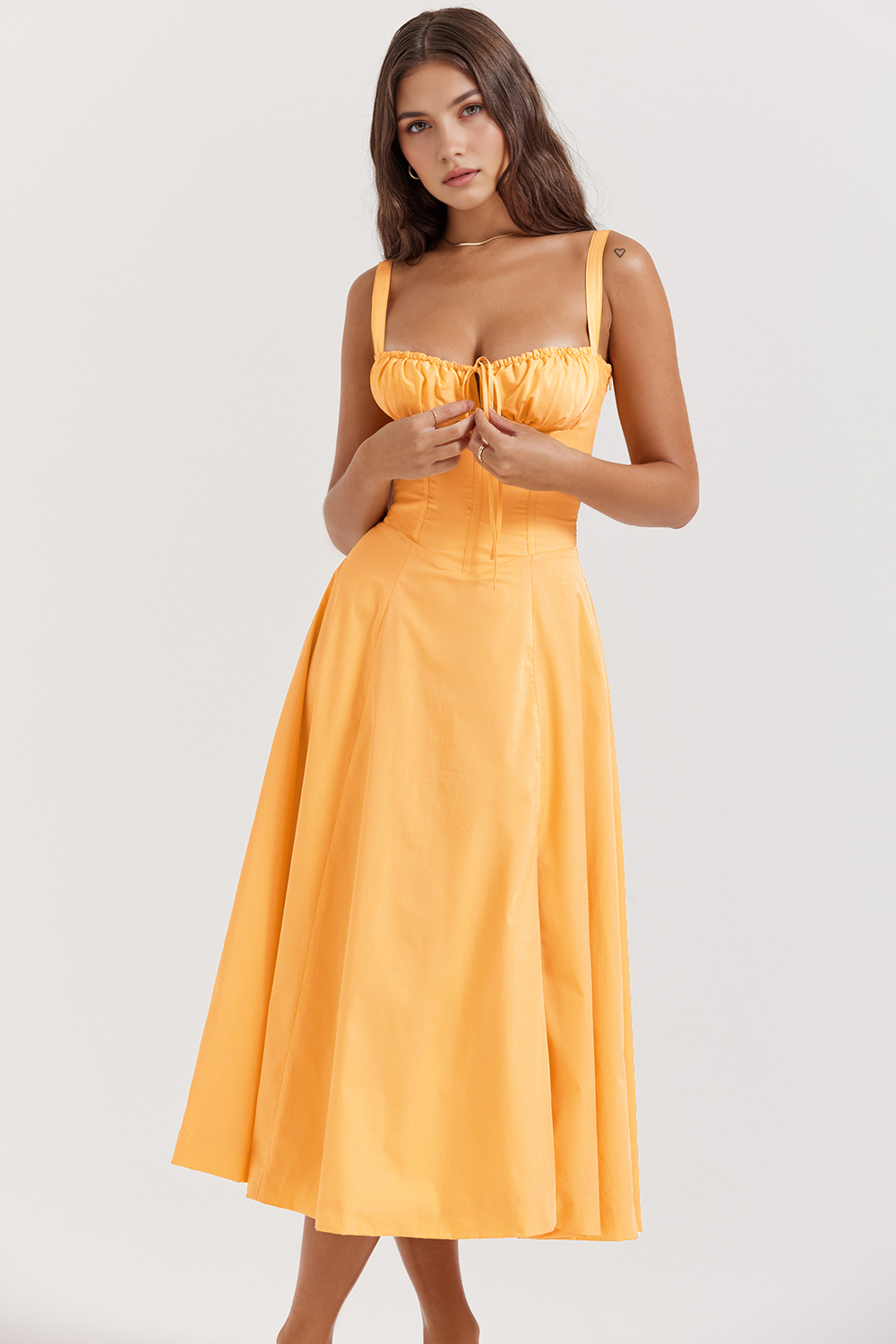Felly – Ruched sweetheart – Midi dress