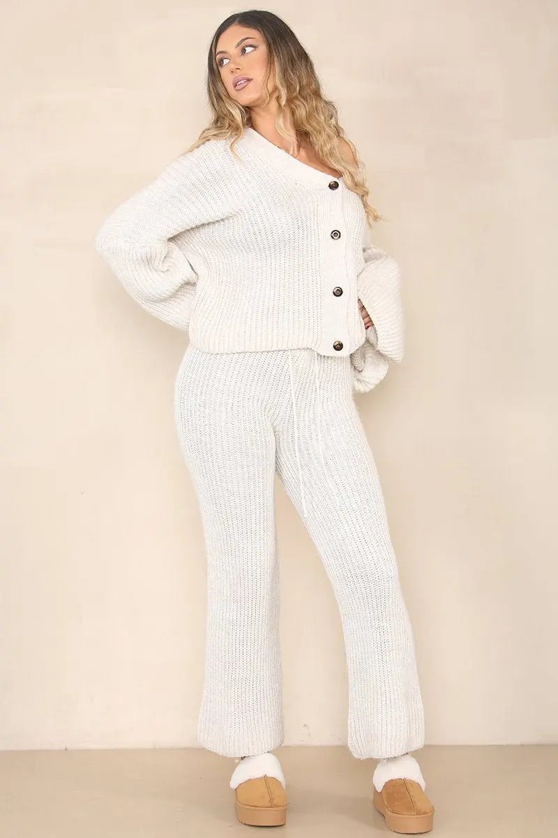 Evelina – Cozy knit – Cardigan and pants set