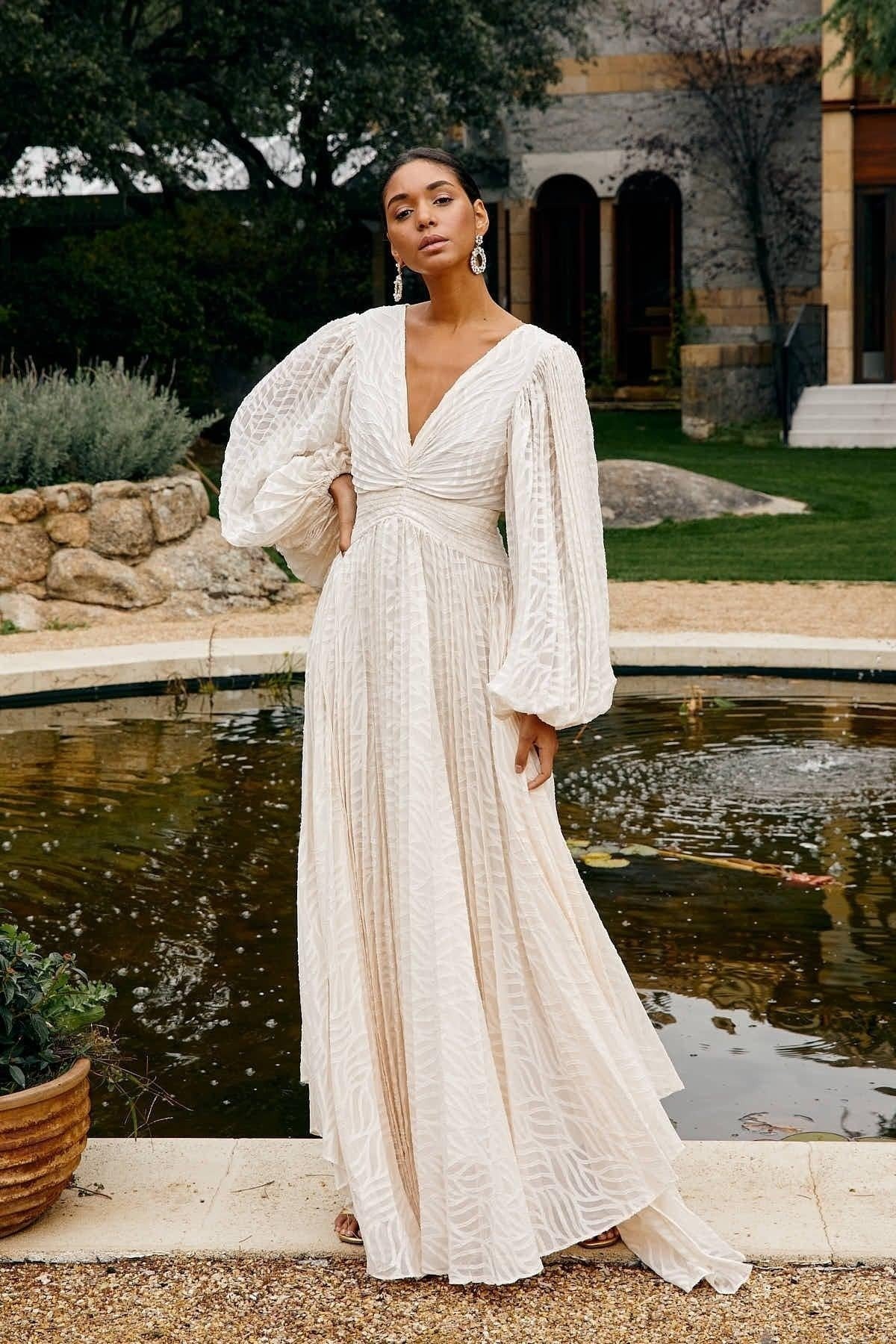 Ava – Elegant Backless – Maxi Dress